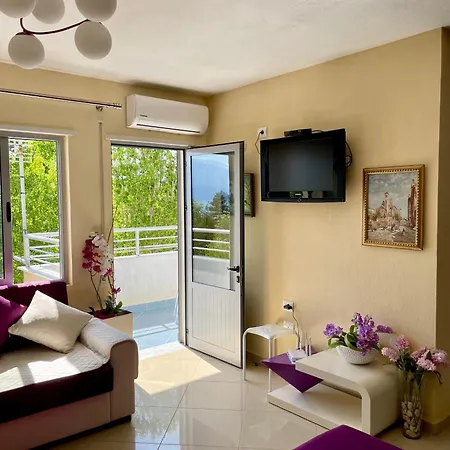 View Pogradec
